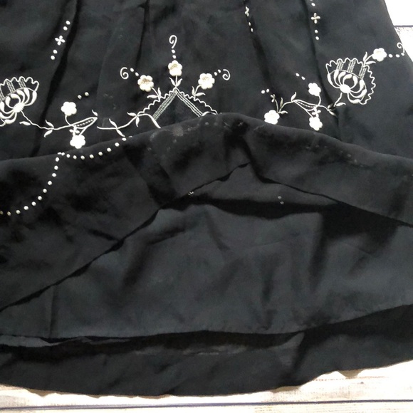 COPY - Lucky Brand Embroidered Dress - Picture 8 of 8